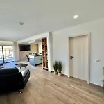 20age - Jacuzzi - Heated Pool - Algarve * البوفيرا