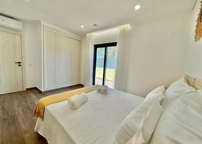 20age - Jacuzzi - Heated Pool - Algarve